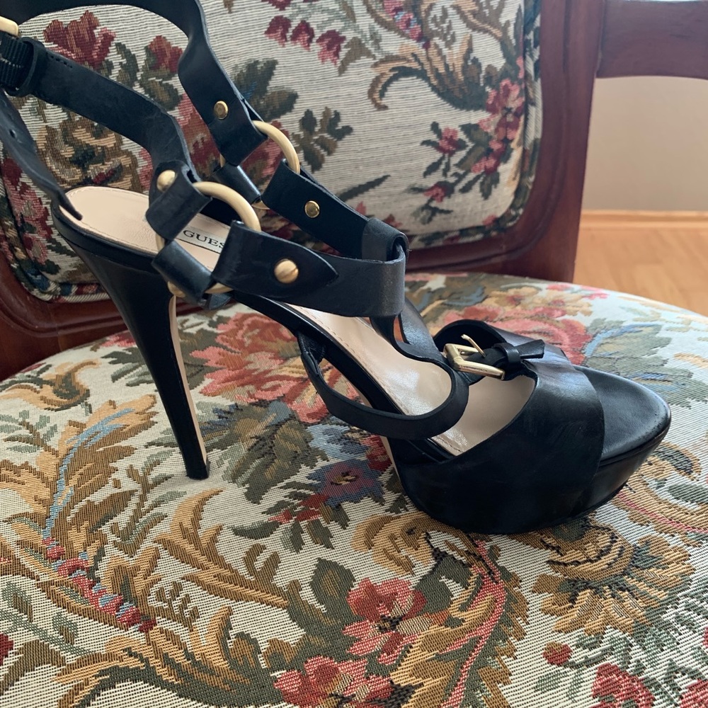 Guess high heel